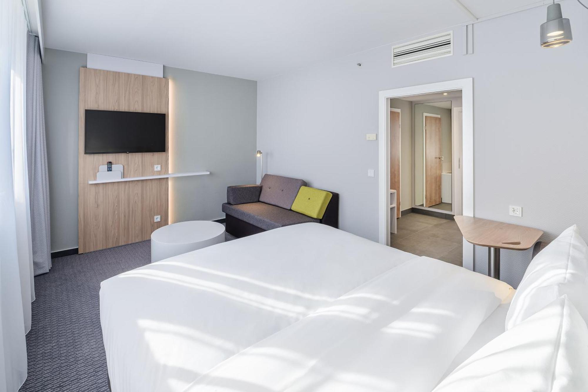 Hotel Express Zentrum By Ihg Dresden